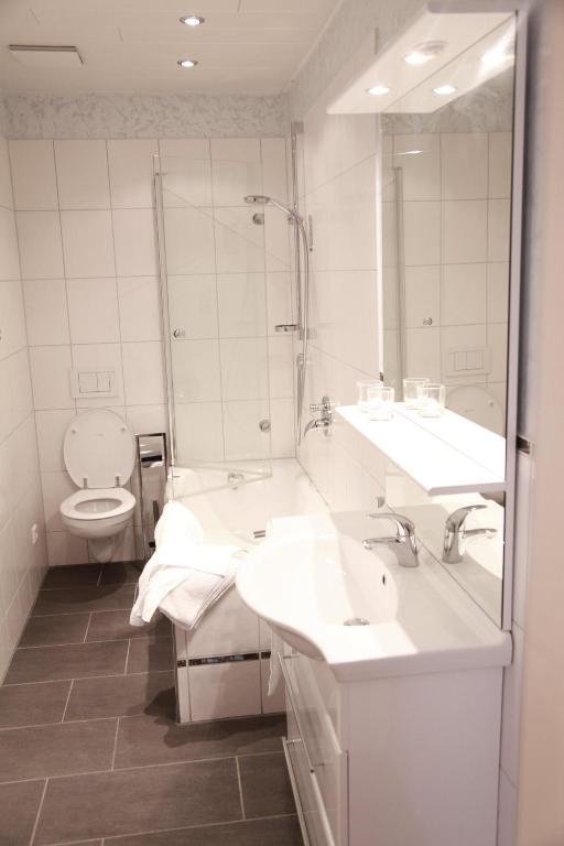 מיירסבורג Hotel Seepromenade מראה חיצוני תמונה